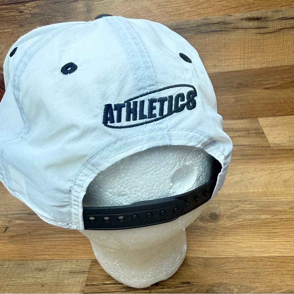 New Era Oakland A's White Black Silver Exclusive 9FORTY A-Frame Snapback Hat Cap - Picture 4 of 6